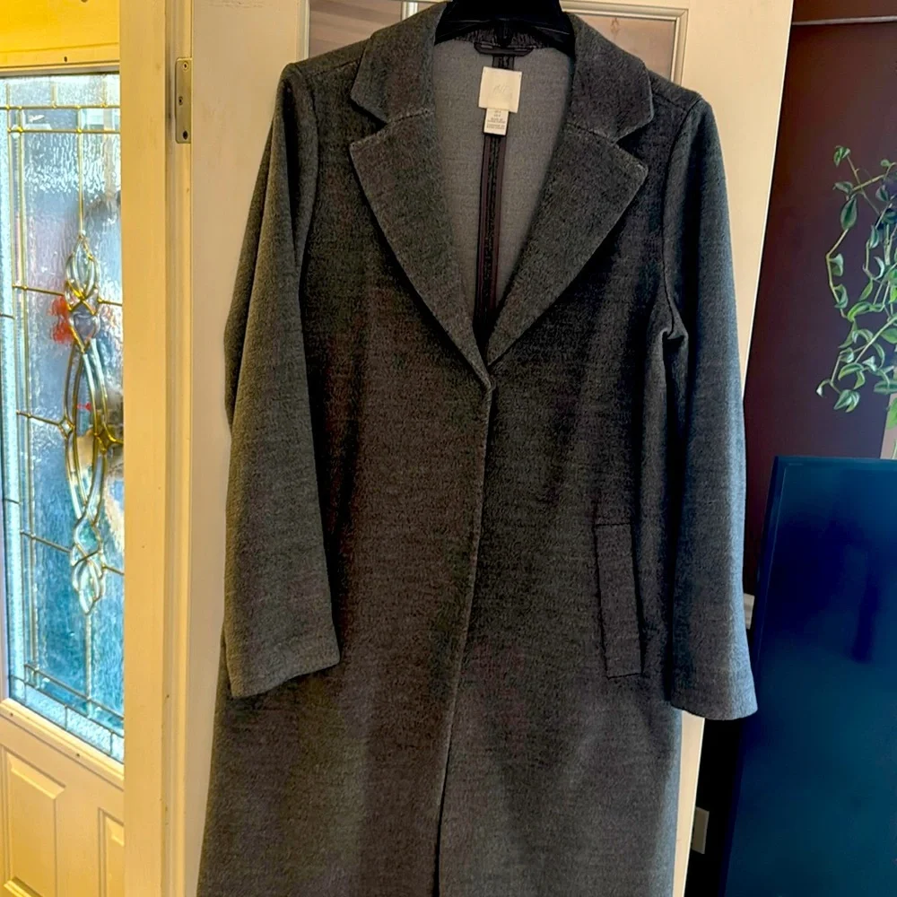 Jackets - Picture 1 of 4